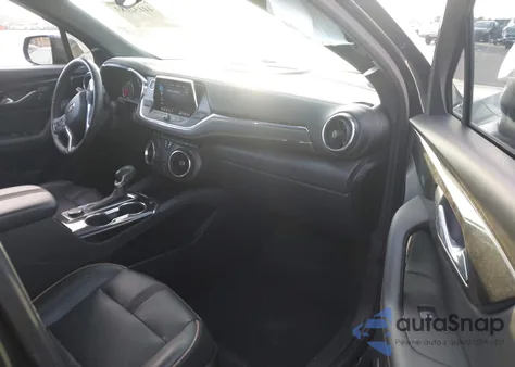 2019 Chevrolet Blazer Premier из США, поврежденный, VIN 3GNKBFRS5KS698697